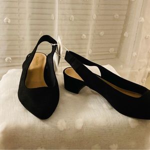 Old Navy NWT black slingbacks sz6